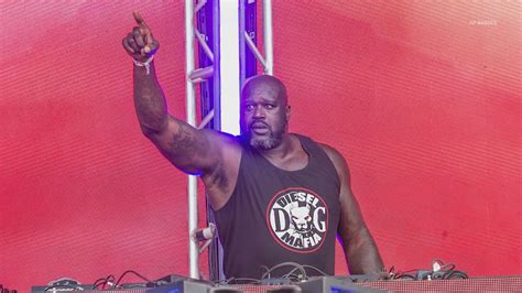 Shaquille O'Neal to host Texas' 'largest bass music festival'